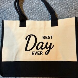 Amazon Black and Cream Tote Bag